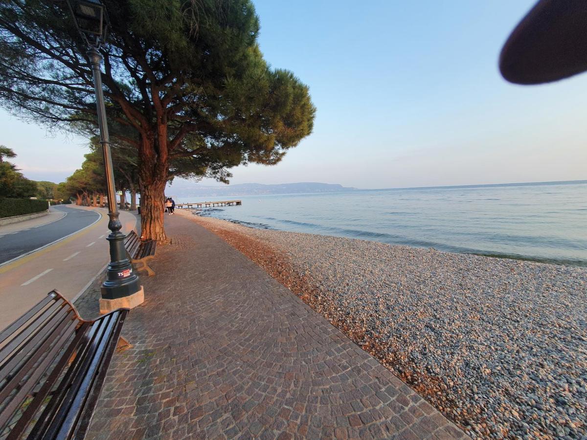 Appartamento Lido 'With Parking Space Included' Toscolano Maderno Eksteriør billede