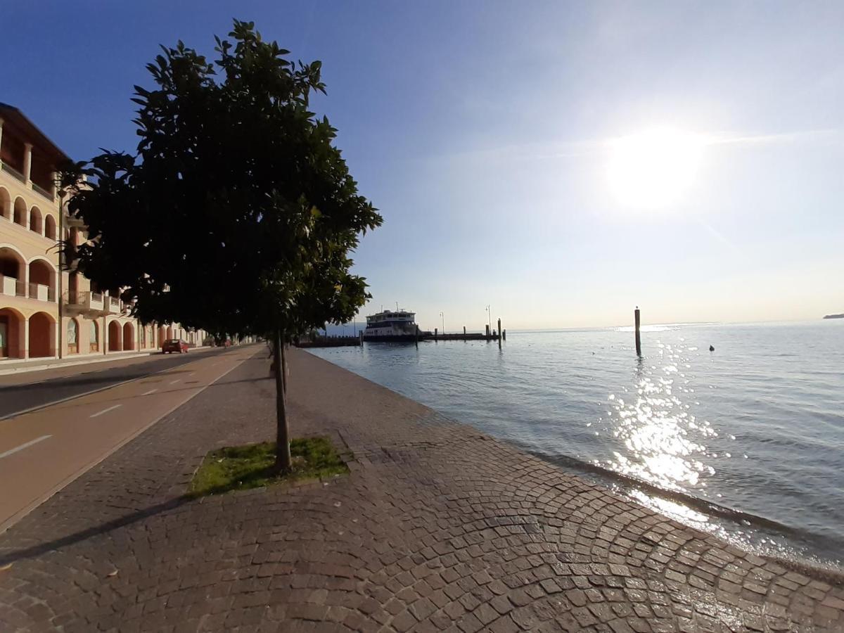 Appartamento Lido 'With Parking Space Included' Toscolano Maderno Eksteriør billede