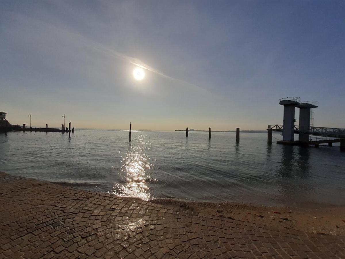 Appartamento Lido 'With Parking Space Included' Toscolano Maderno Eksteriør billede