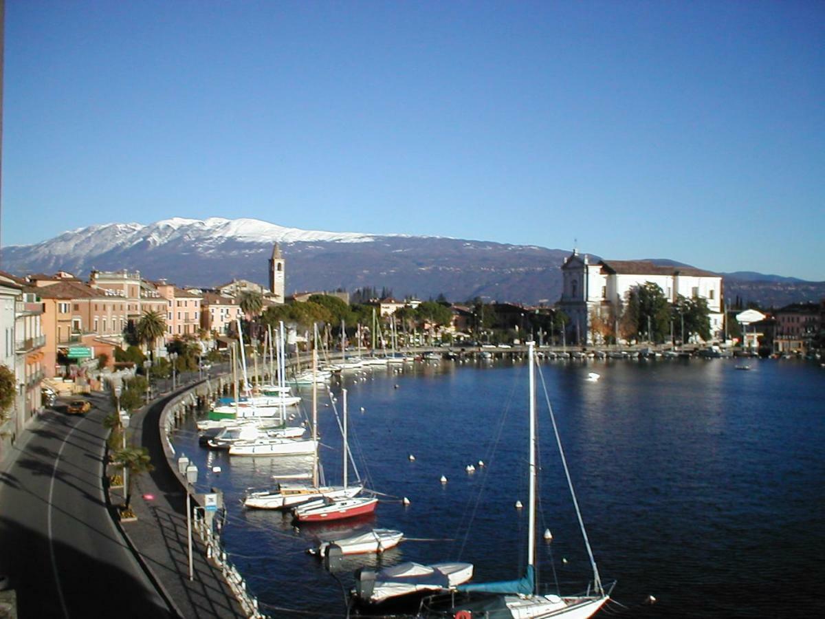 Appartamento Lido 'With Parking Space Included' Toscolano Maderno Eksteriør billede